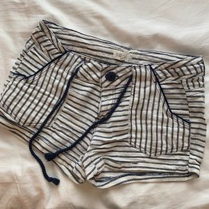 Striped linen shorts